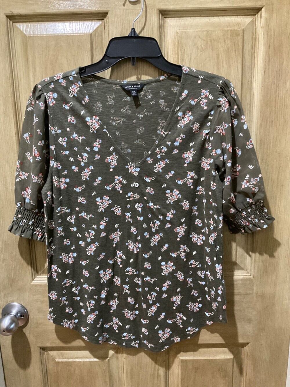 Lucky Brand Blouse S/P Womens Green Floral Short Sleeve Sheer Ruffle Sleeves